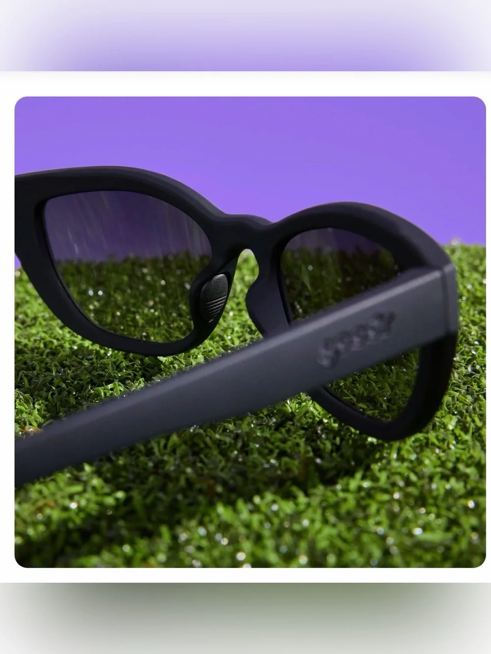 Classic Women’s Black Cat-Eye Sunglasses